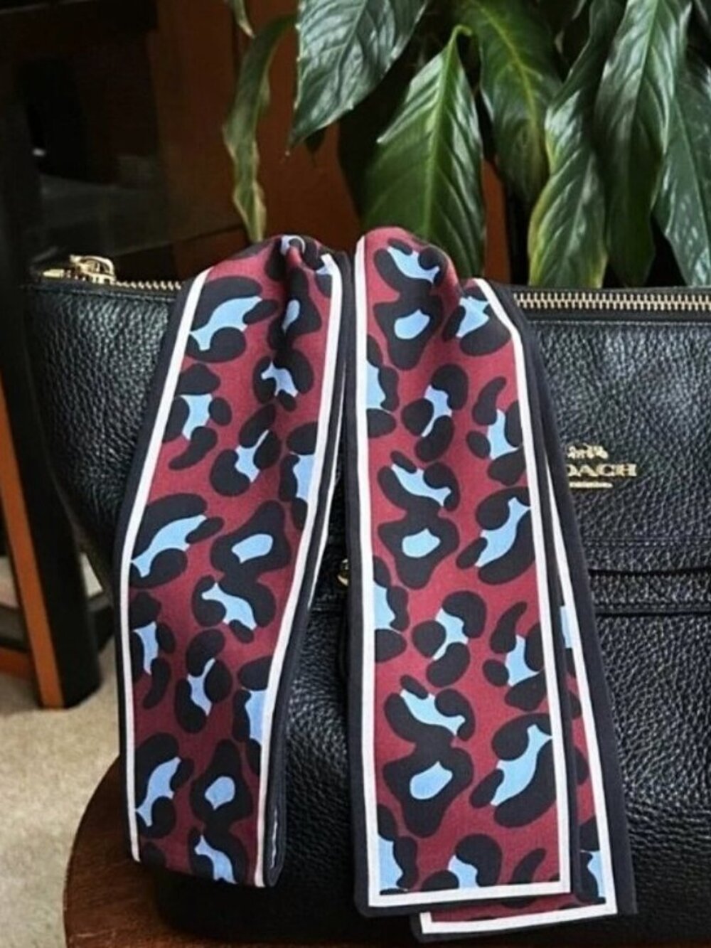 New Silk Skinny Scarf Twilly Leopard Print 🧣